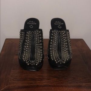 Beautiful Calleen Cordero wedges